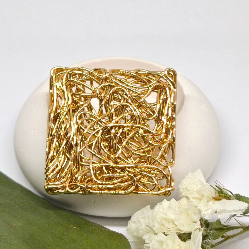 AYARLANABİLİR KARE GOLD  YÜZÜK