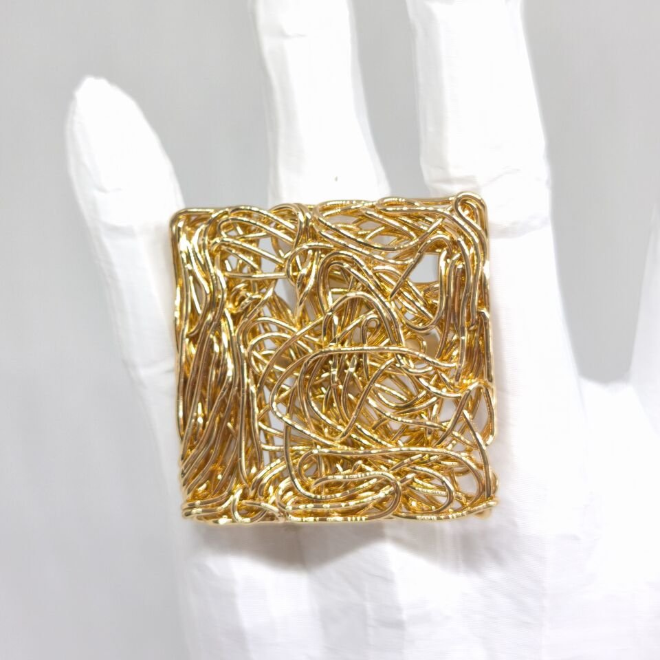 AYARLANABİLİR KARE GOLD  YÜZÜK