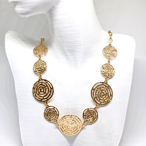 ÖRÜMCEK AĞI DESENLİ GOLD KOLYE