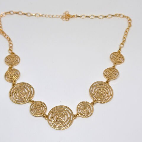 ÖRÜMCEK AĞI DESENLİ GOLD KOLYE