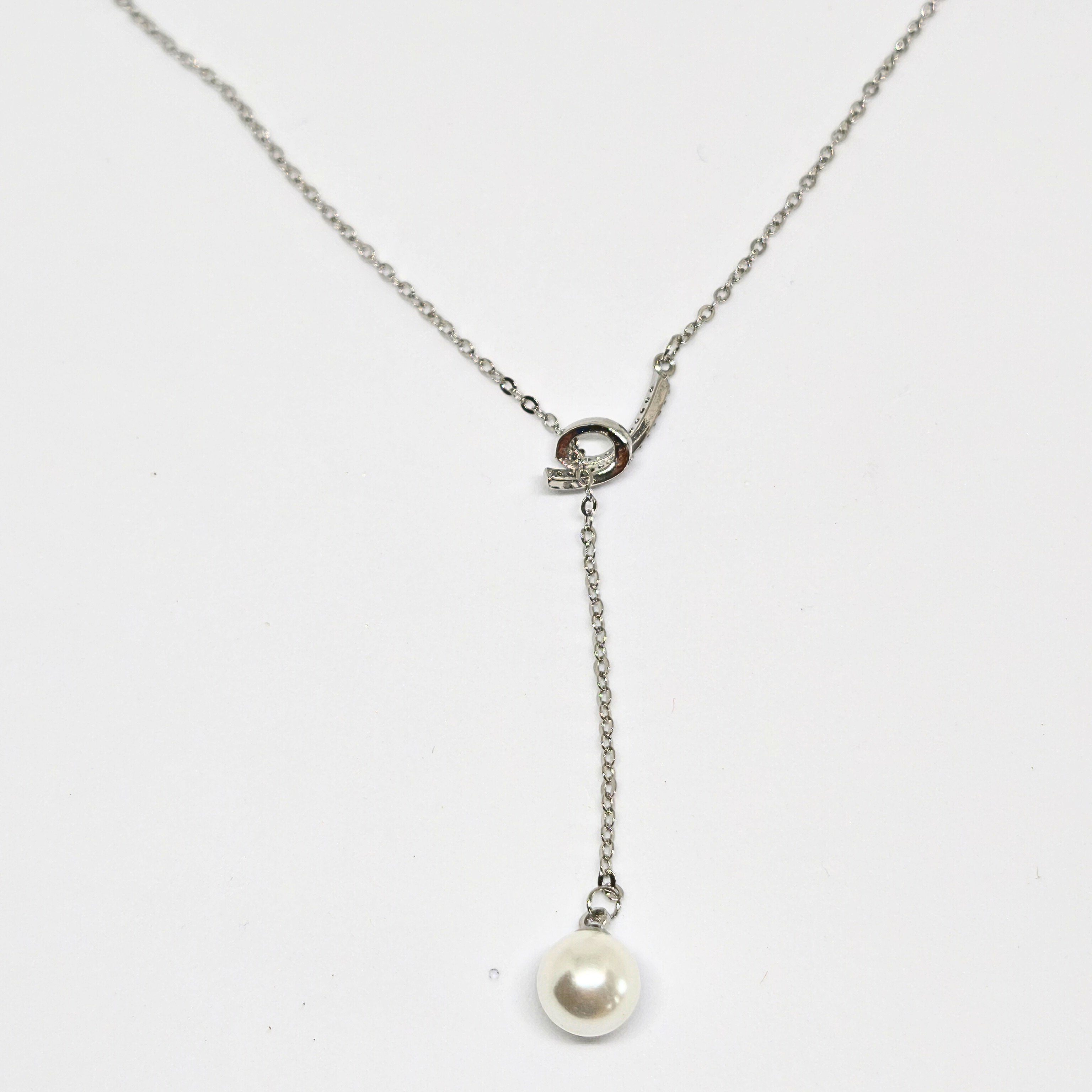 ELEGANT 925 AYAR GÜMÜŞ , Y ŞEKLİNDE İNCİLİ ZARİF KOLYE