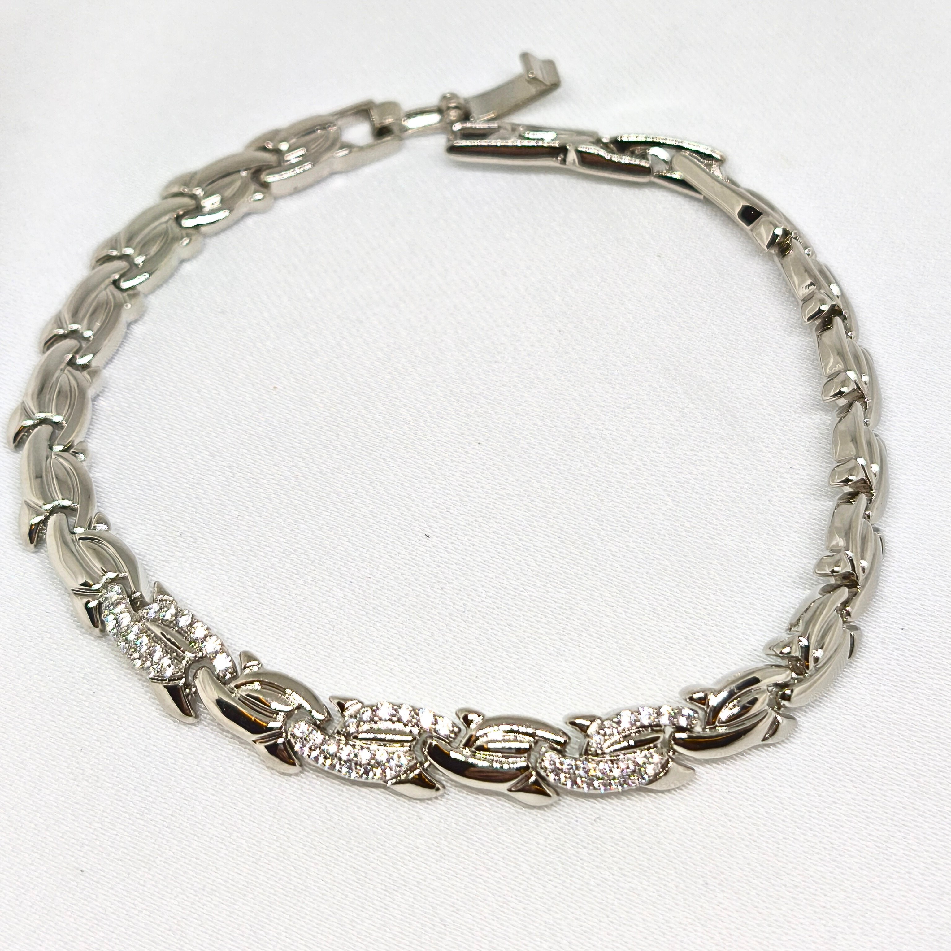 ELEGANT PASLANMAZ ÇELİK  TAŞLI SILVER BİLEKLİK
