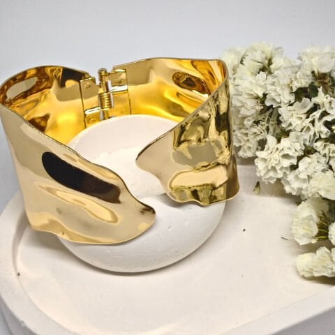 AVANGART ŞIK GEOMETRİK BURUŞUK TARZ GOLD KELEPÇE BİLEKLİK