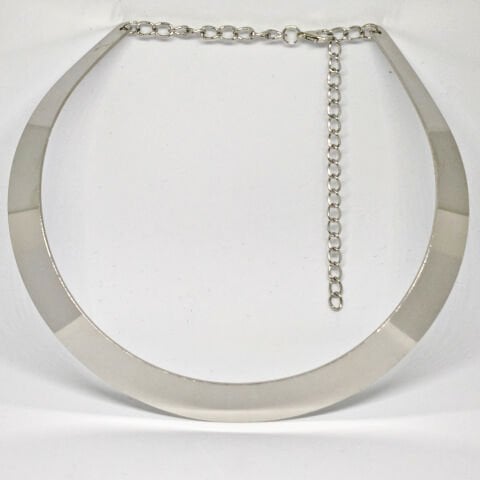 AVANGART YUVARLAK AÇIK MANŞETLİ GÜMÜŞ RENGİ CHOKER KOLYE