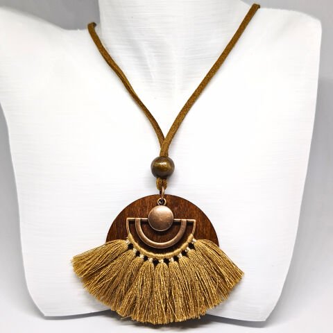 BOHEM,ANTİKA BRONZ PÜSKÜLLÜ  YELPAZE UÇLU DERİ İPLİ KOLYE