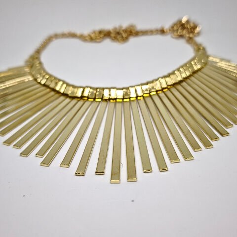 AVANGART 22K ALTIN KAPLAMA ŞIK PÜSKÜL TASARIMLI GOLD KOLYE