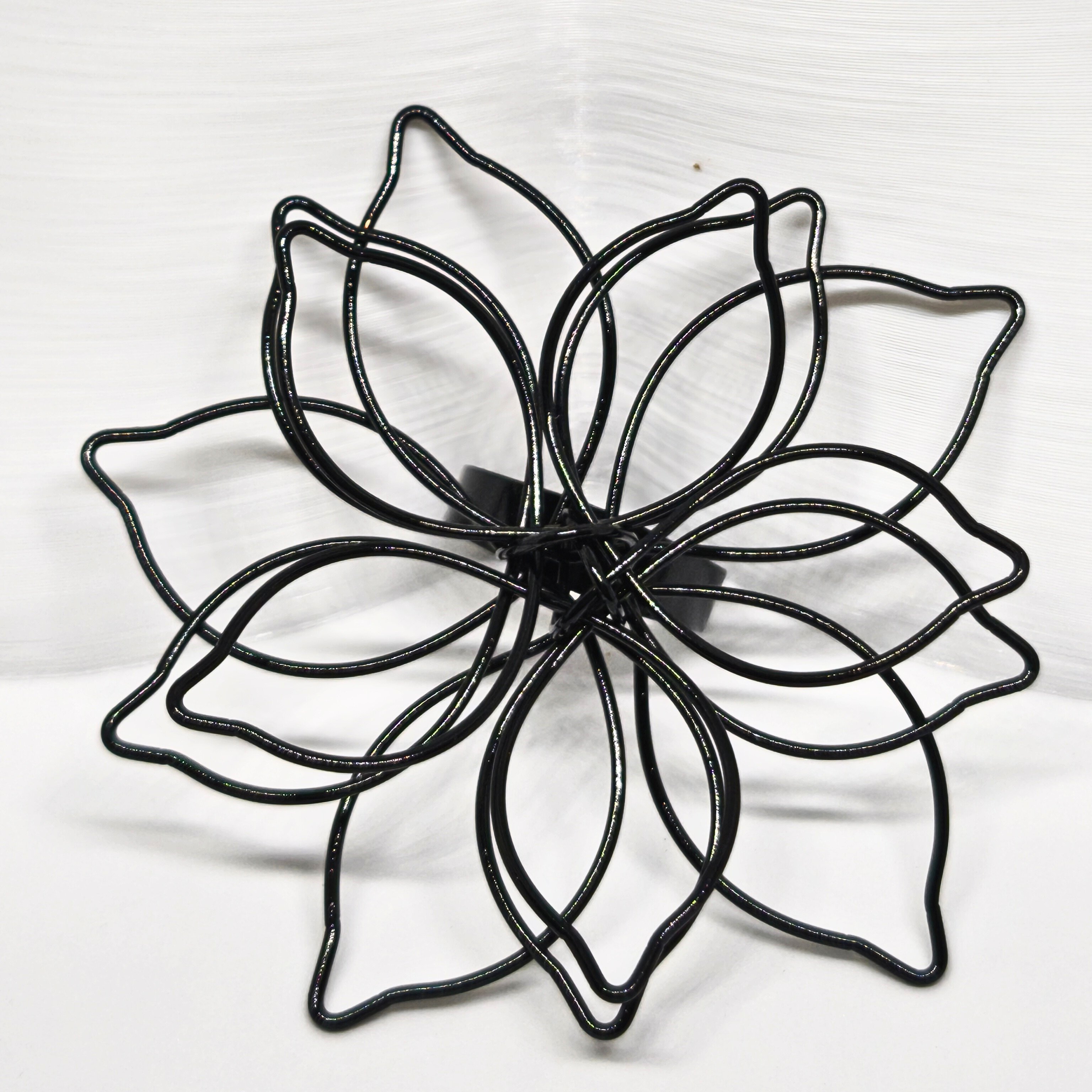 AYARLANABİLİR SİYAH AÇIK ÇİÇEK YÜZÜK