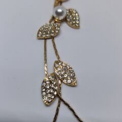 Şık Uzun Kazak Zinciri  Minimalist Yaprak Desenli Katmanlı Zincir,İnci Detaylı Gold Kolye