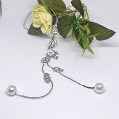 Şık Uzun Kazak Zinciri  Minimalist Yaprak Desenli Katmanlı Zincir,İnci Detaylı Gümüş Rengi Kolye