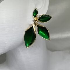 GOLD DETAYLI YEŞİL YAPRAK KÜPE