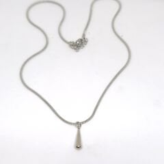 HIPOALERJENİK DAMLA UÇLU ZARİF SADE ŞIK PASLANMAZ ÇELİK SILVER KOLYE