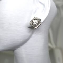 YAPAY ELMAS TAŞLI ZARİF GÖZALICI KARE PASLANMAZ ÇELİK KÜPE