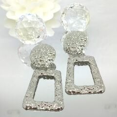 ZARİF GEOMETRİK 14K ALTIN KAPLAMA SALLANTILI  KÜPE 7,5X3,5 CM