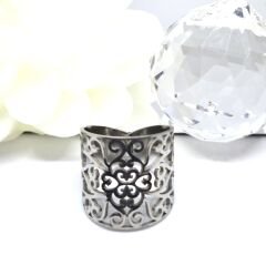 PASLANMAZ ÇELİK -ALTIN KAPLAMA OYMA DESENLİ  BOHEM AYARLANABİLİR KADIN YÜZÜK(Kopya)